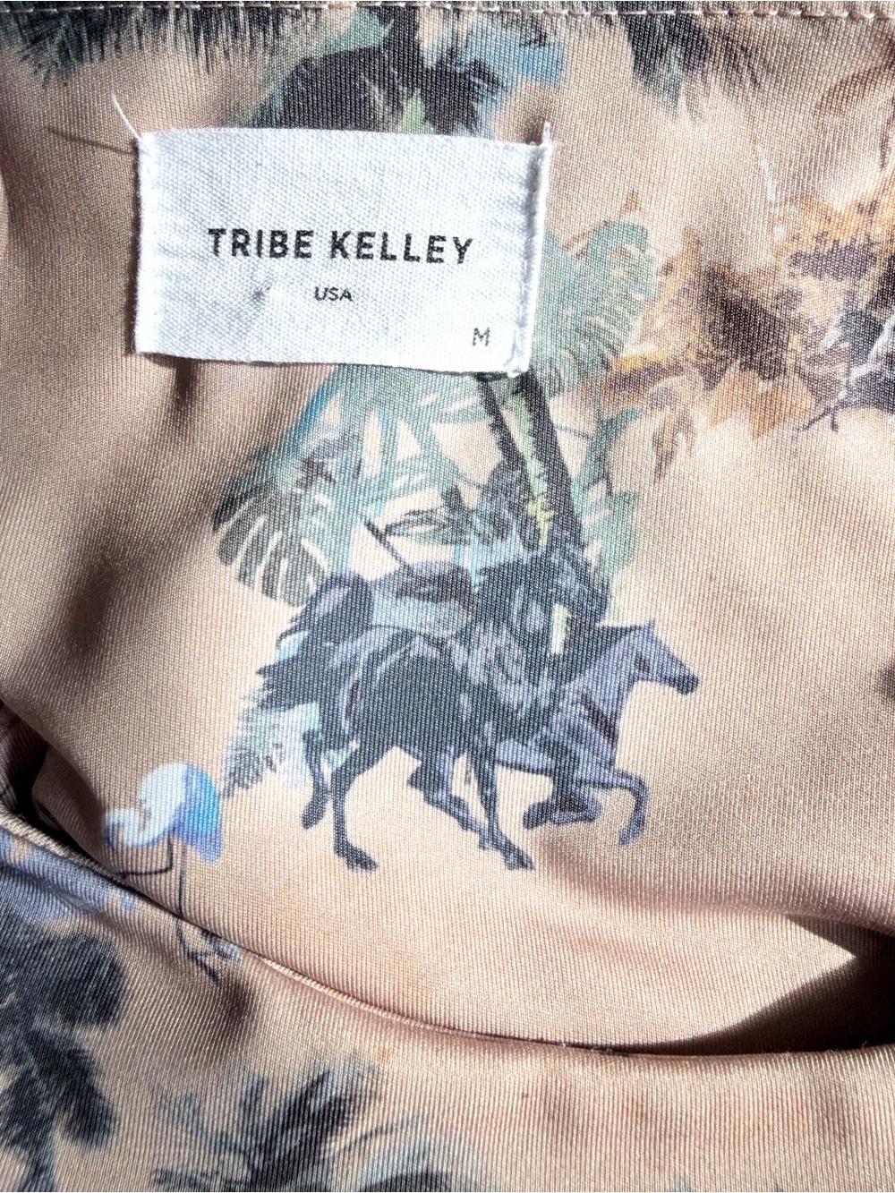 Tribe Kelley Sculpting Traveler Bra Top Beach Cowboy Scenic Horses Palms Large - Picture 11 of 11